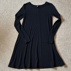 Old Navy Classic Black Long Sleeve Dress